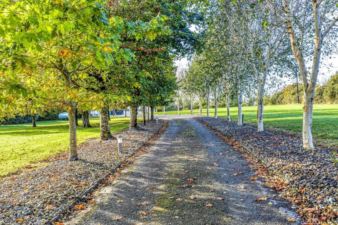 'Aghinish Rocks' - Lakeshore Frontage Ballinrobe Exterior photo