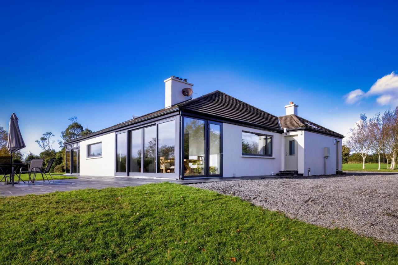 'Aghinish Rocks' - Lakeshore Frontage Ballinrobe Exterior photo